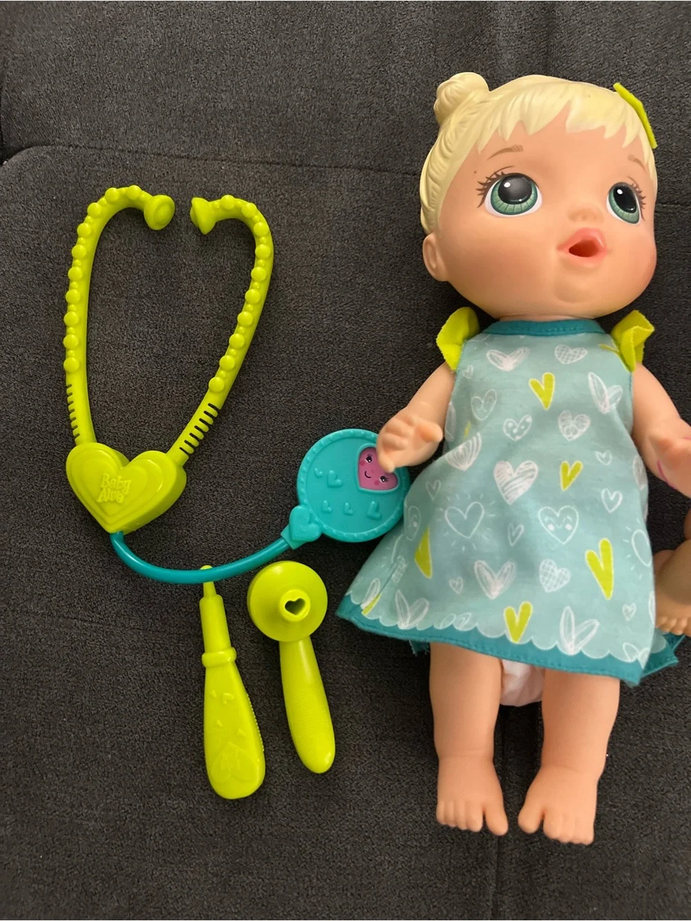 Baby Alive‎ doll set